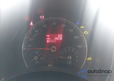 2006 Volkswagen New Beetle 2.5 from USA, damaged, VIN 3VWSG31C36M402659